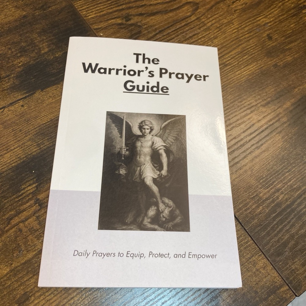 The Warrior's Prayer Guide Paperback Praise Portal Book